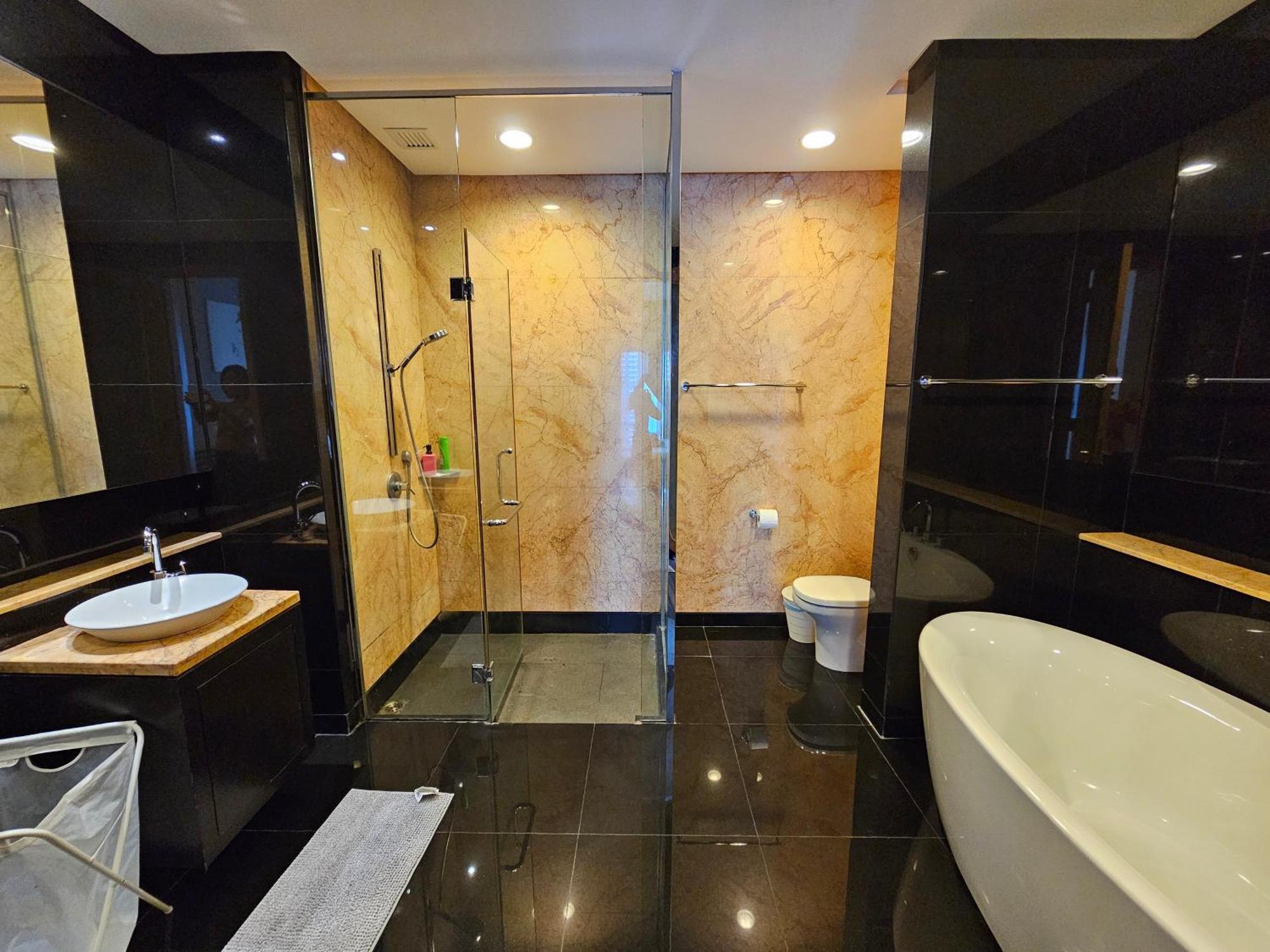 Pangsapuri Style Haven 3br6pax Klcc Twin Towers View