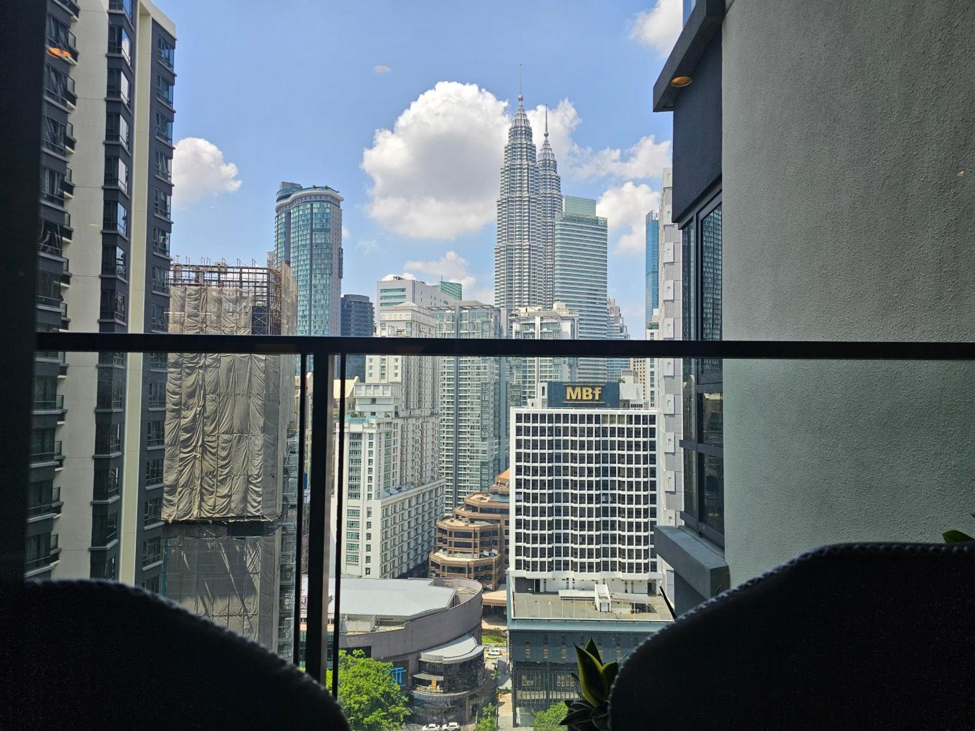 Style Haven 3br6pax Klcc Twin Towers View Pangsapuri Kuala Lumpur