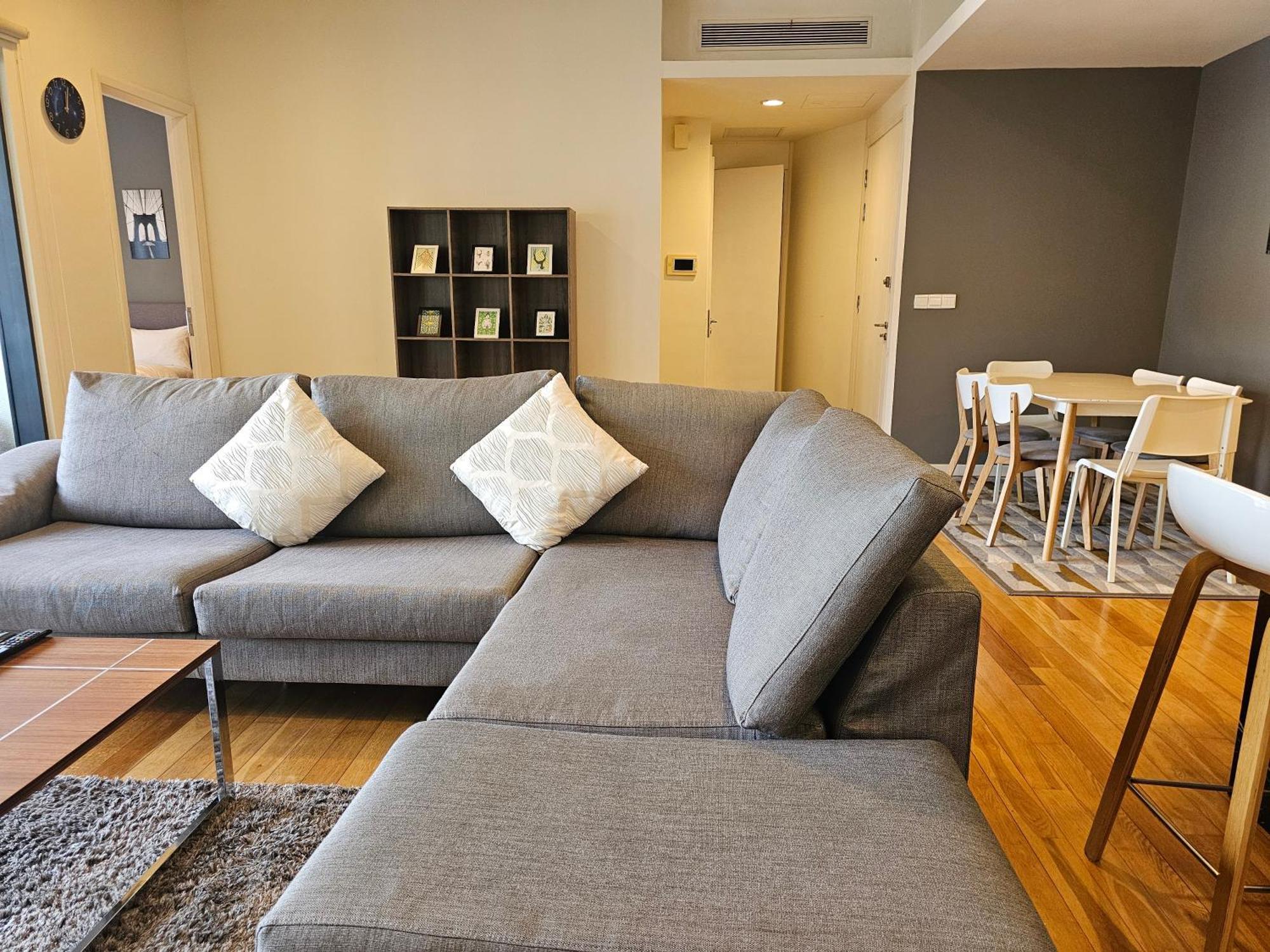Pangsapuri Style Haven 3br6pax Klcc Twin Towers View *